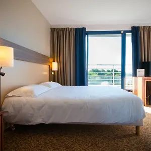 Brit Malo – Le Transat Hotel